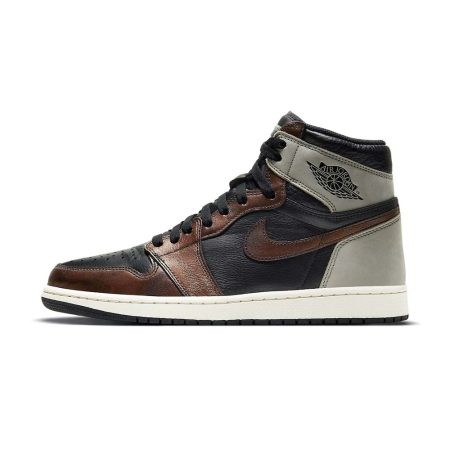  Air Jordans  1 High OG  ' Patina ' 555088-033