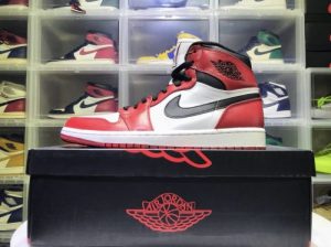  Air Jordans  1 Retro High OG  555088-101 photo review