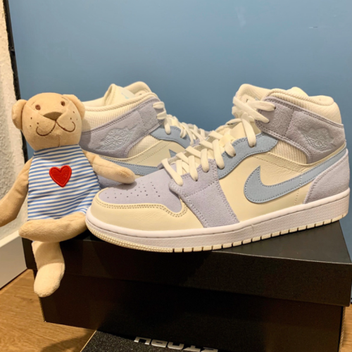  Air Jordans  1 Mid SE  ' Sail Light Blue ' DA4666-100 photo review