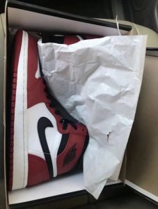  Air Jordans  1 Retro High OG  555088-101 photo review