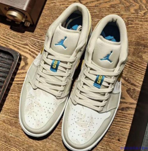  Air Jordans  1 Low  ' Palm Tree ' CK3022-107 photo review