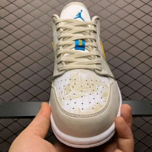  Air Jordans  1 Low  ' Palm Tree ' CK3022-107 photo review