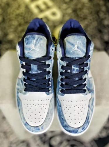  Air Jordans  1 Low SE  ' Washed Denim ' CZ8455-100 photo review