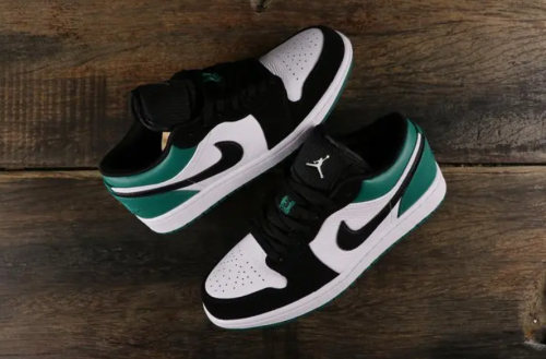  Air Jordans  1 Low  ' Mystic Green ' 553558-113 photo review
