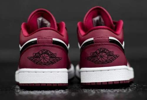  Air Jordans  1 Low   '  Noble Red  '  553558-604 photo review