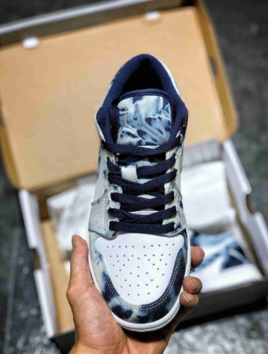  Air Jordans  1 Low SE  ' Washed Denim ' CZ8455-100 photo review