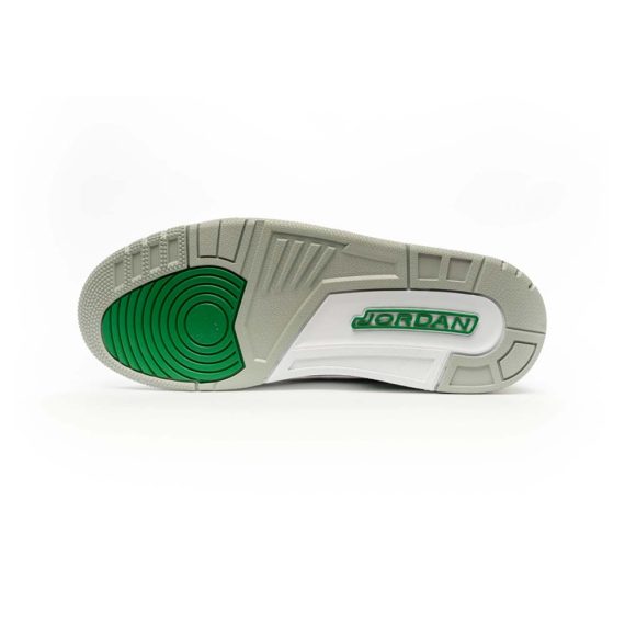  Air Jordans  3 Retro Pine GreenCT8532-030