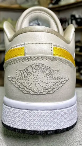  Air Jordans  1 Low  ' Palm Tree ' CK3022-107 photo review