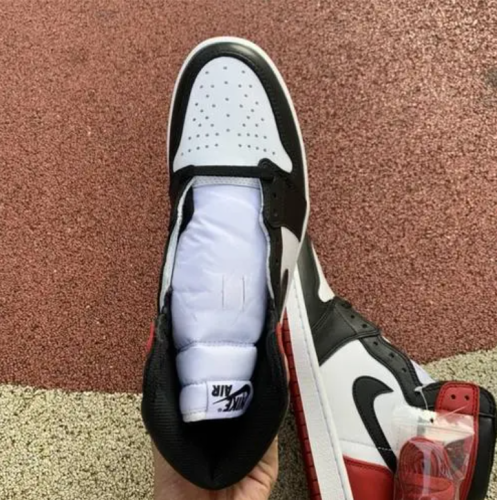  Air Jordans  1 Retro High OG  ' Black Toe ' 555088-125 photo review