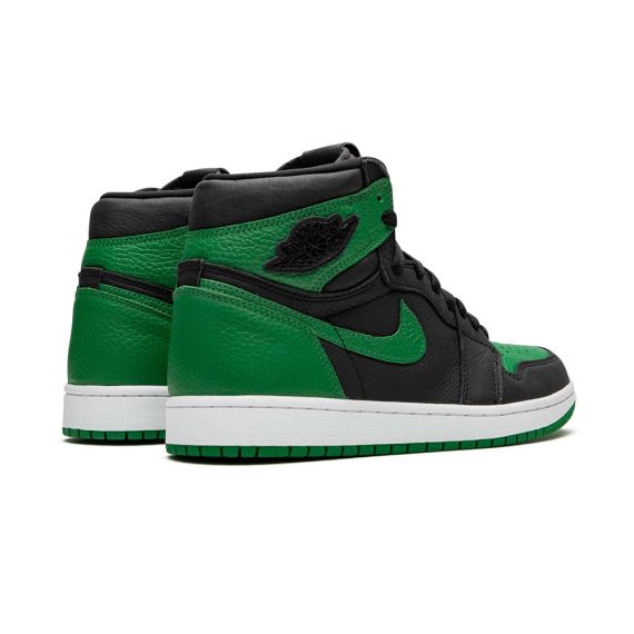  Air Jordans  1 Retro High  ' Pine Green 2.0 ' 555088-030