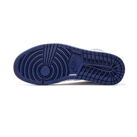  Air Jordans  1 Retro  ' Metallic Navy ' 555088-106