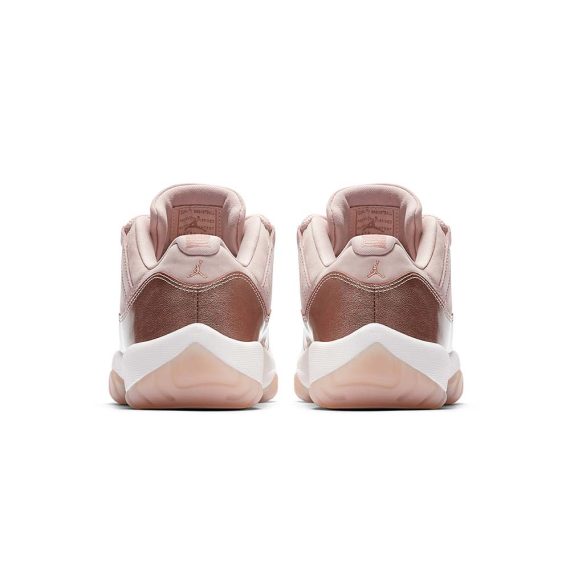  Air Jordans 11 Retro Low WMNS  ' Rose Gold ' AH7860-105