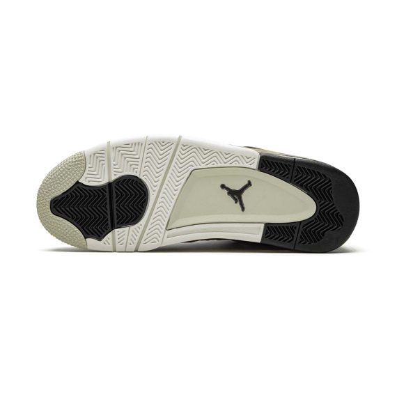 WMNS  Air Jordans  4  ' Mushroom ' AQ9129-200