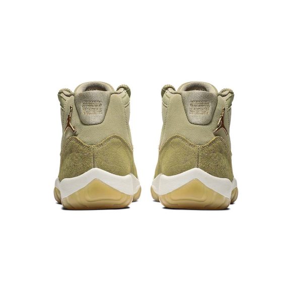  Air Jordans 11 Retro  ' Neutral Olive ' AR0715-200