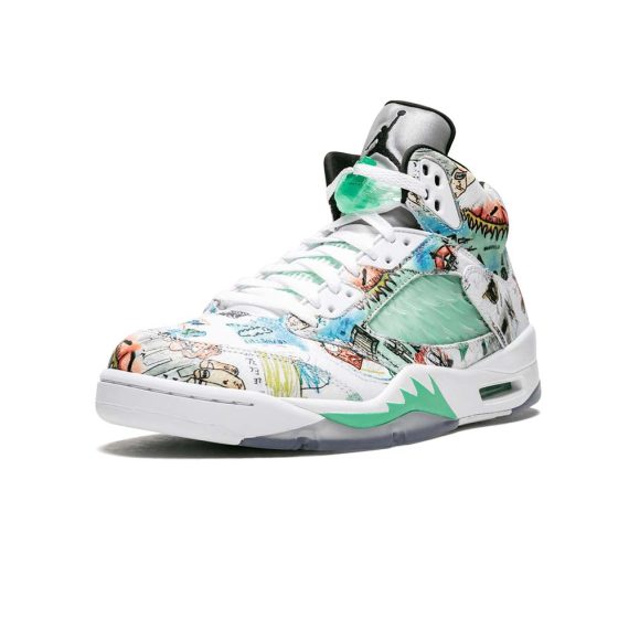  Air Jordans  5 Retro  ' Wings ' AV2405-900