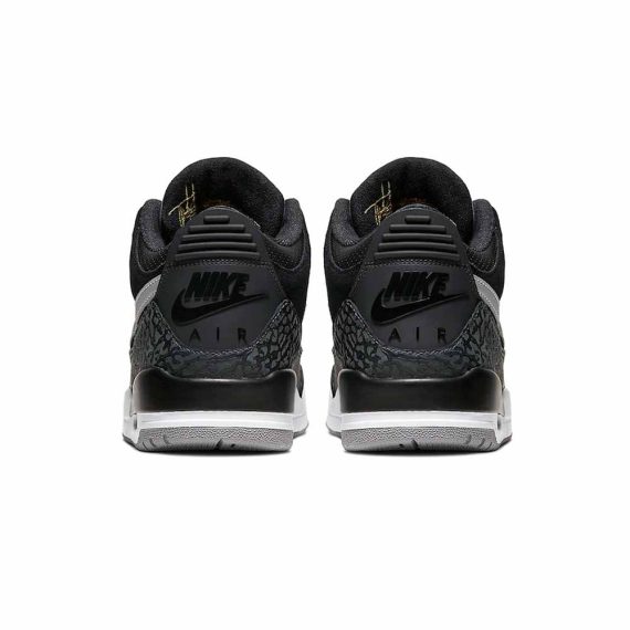 Air Jordans  3 Tinker  ' Black Cement ' CK4348-007
