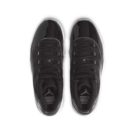  Air Jordans 11 Retro  ' Clear Black ' CT8012-011