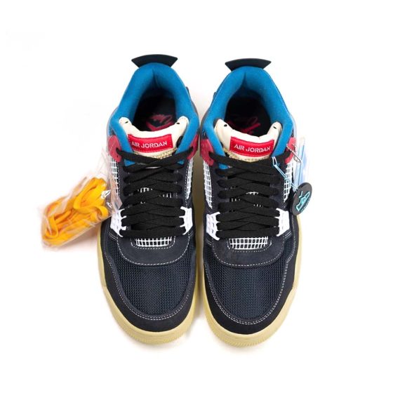  Air Jordans  4 SP  ' Union ?C Off Noir ' DC9533-001